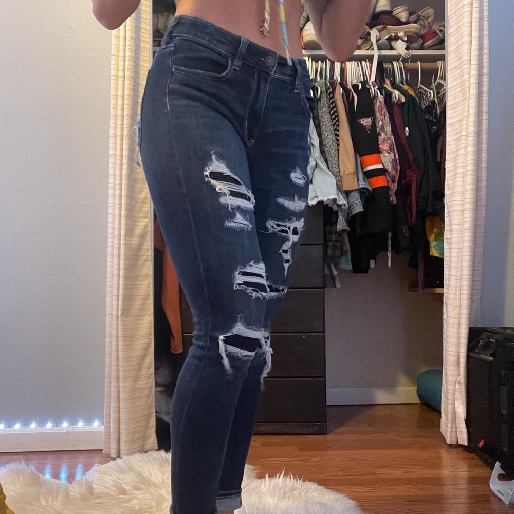 American eagle distressed jeans dark wash